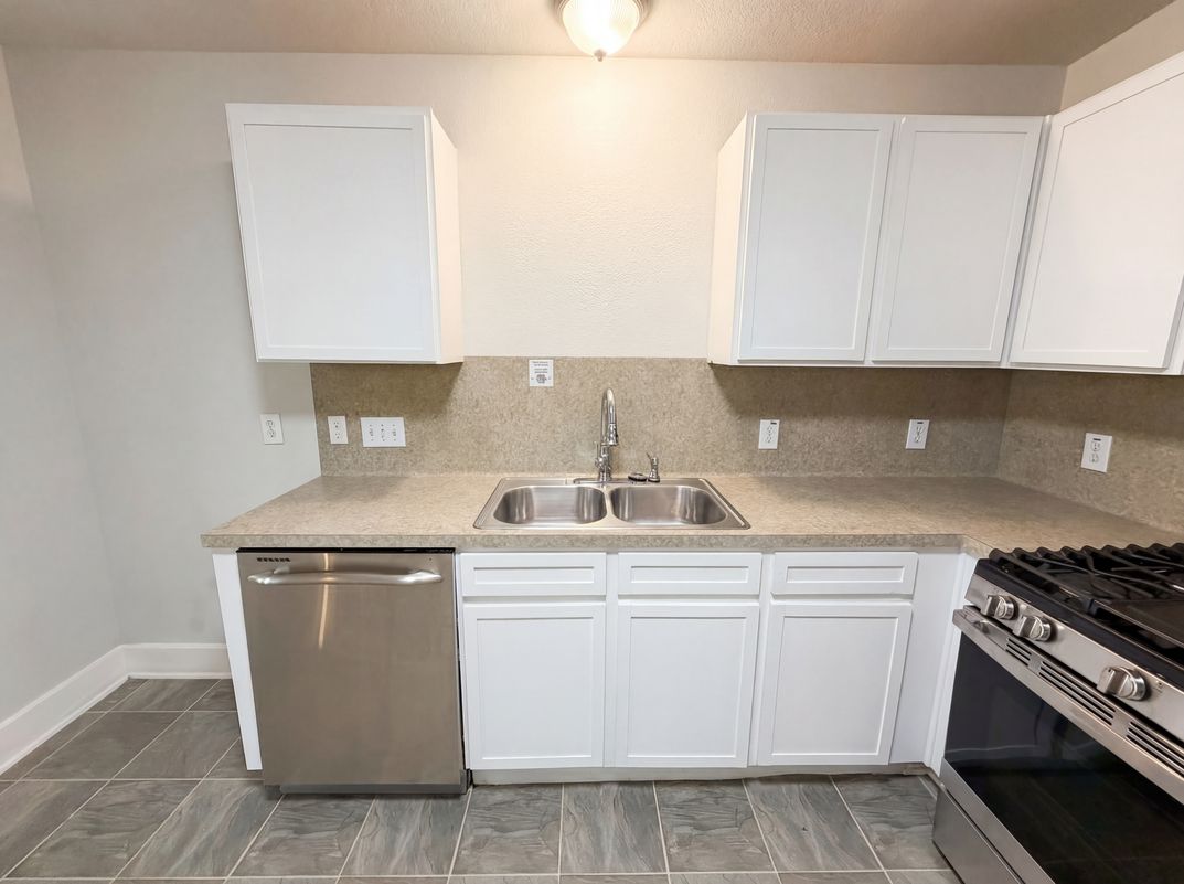 Photo 15 of 22 of 414 Binnacle Way, Crosby, TX