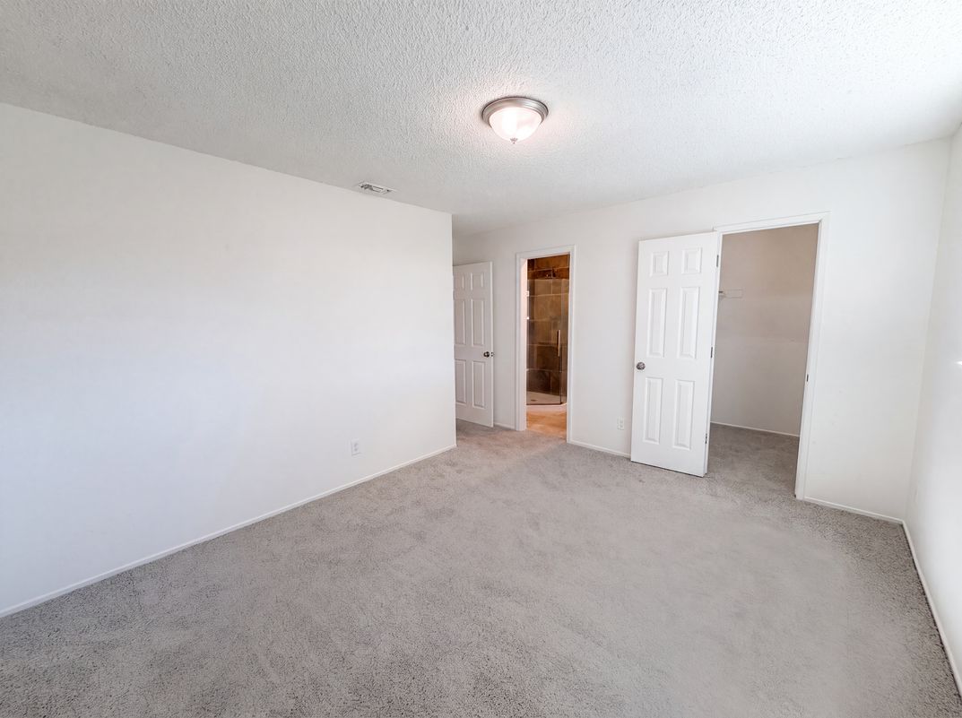 Photo 4 of 27 of 6620 Twining Way, Citrus Heights, CA