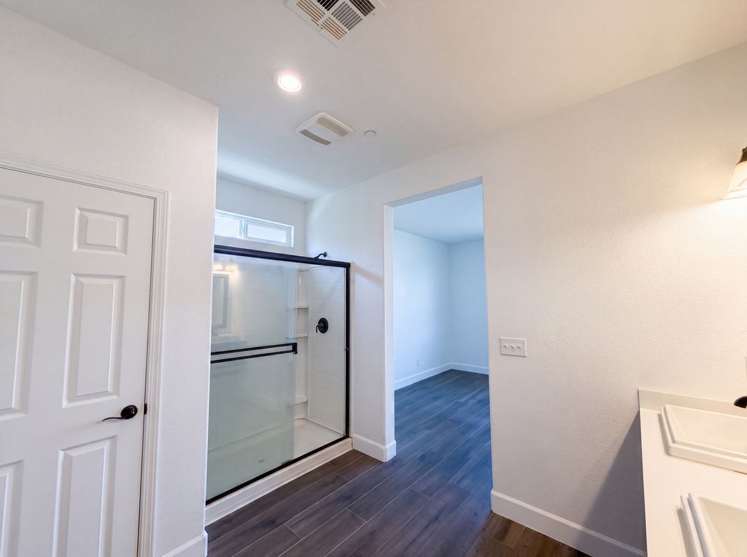 Photo 23 of 40 of 1216 Hamel Way, Galt, CA