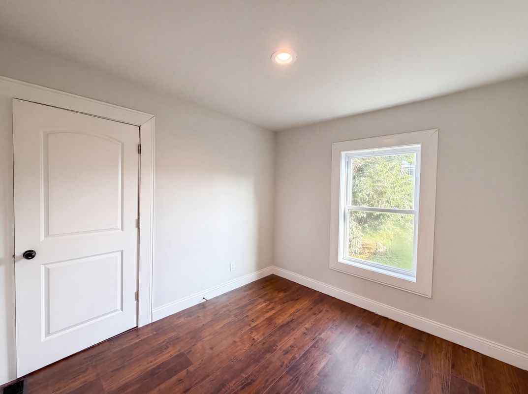 Photo 9 of 14 of 114 S Pleasant St, Milroy, IN