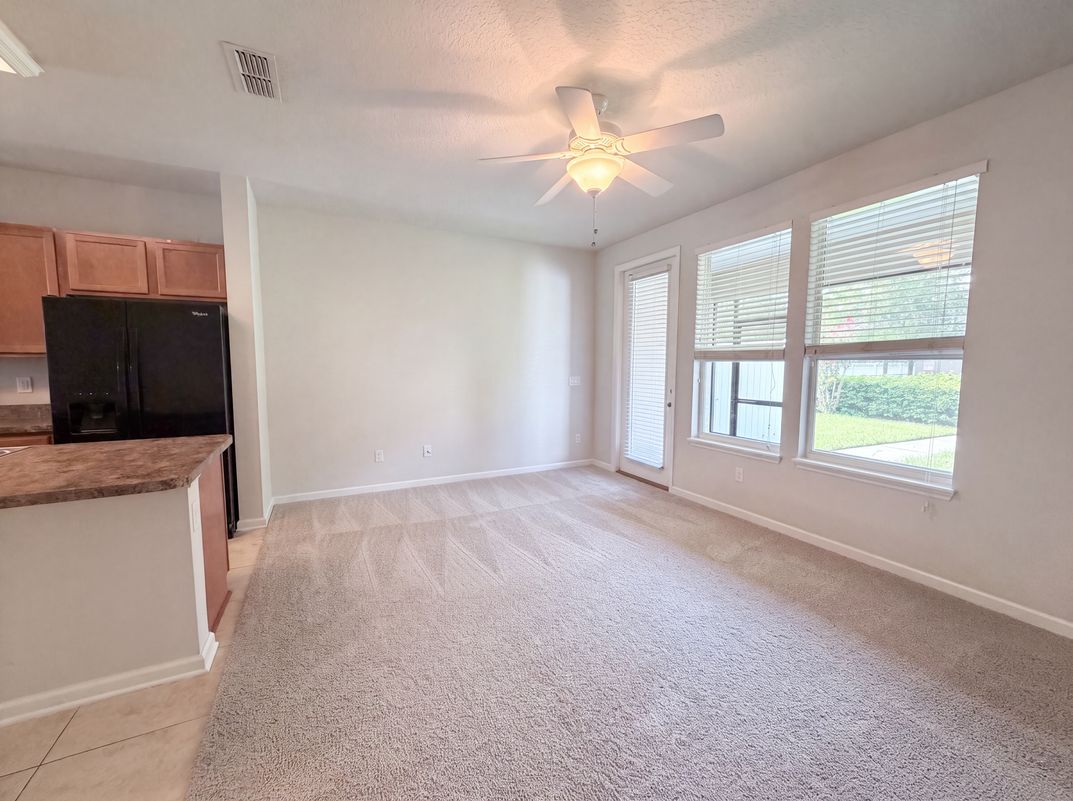 Photo 3 of 21 of 4220 Plantation Oaks Blvd, Orange Park, FL