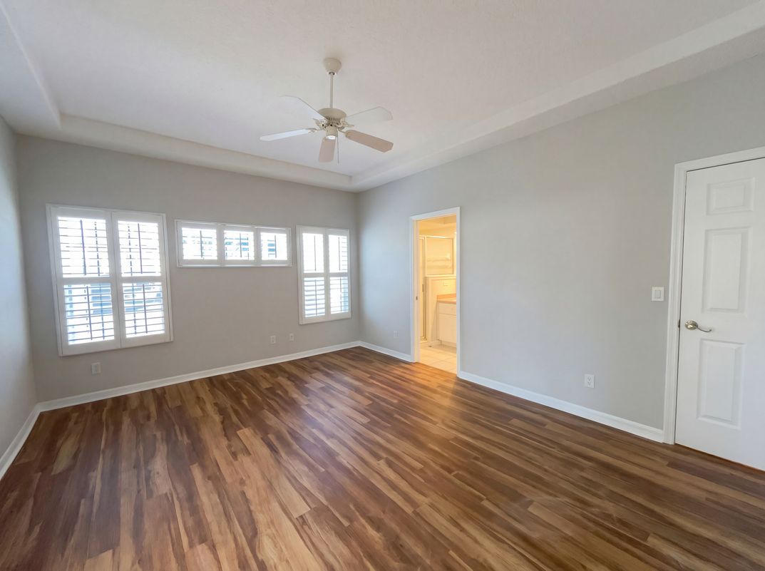 Photo 4 of 21 of 5928 Brittania Blvd, Tavares, FL