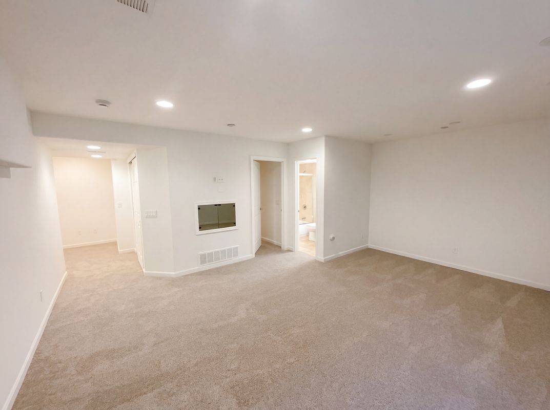 Photo 15 of 20 of 9686 Fairwood St, Littleton, CO