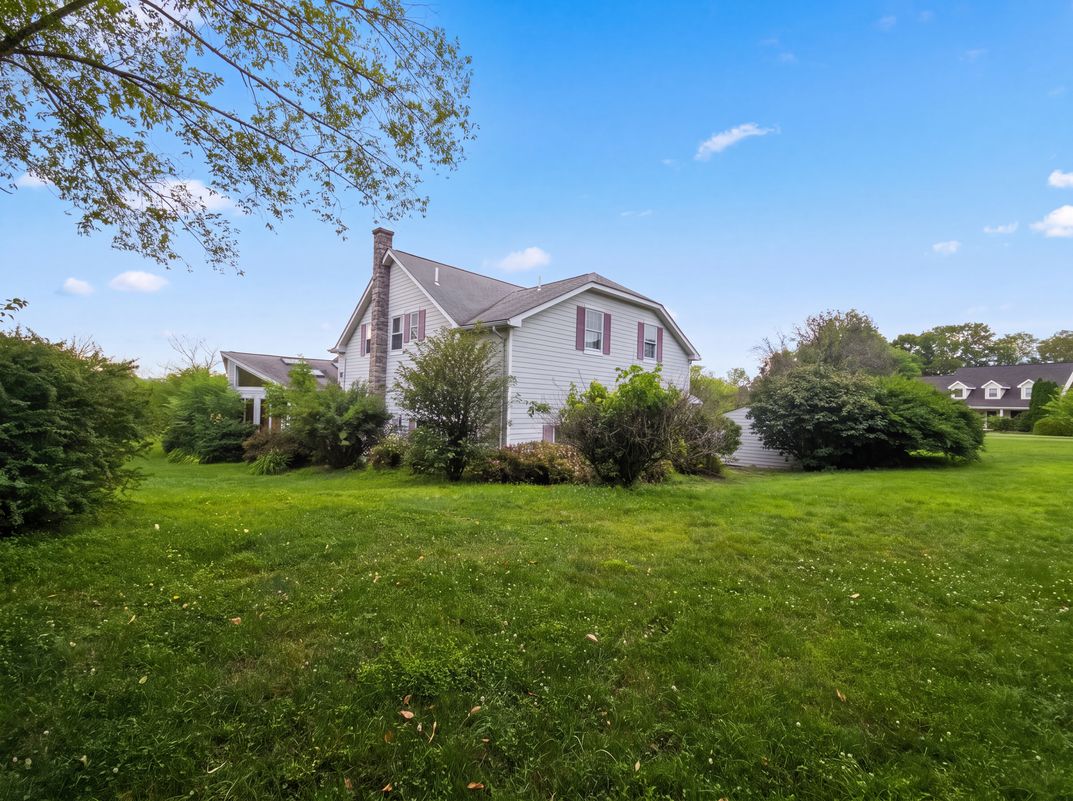 Photo 40 of 45 of 2217 Valley View Dr S, Saylorsburg, PA