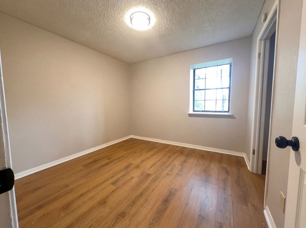 Photo 4 of 17 of 908 Hackberry St, Copperas Cove, TX