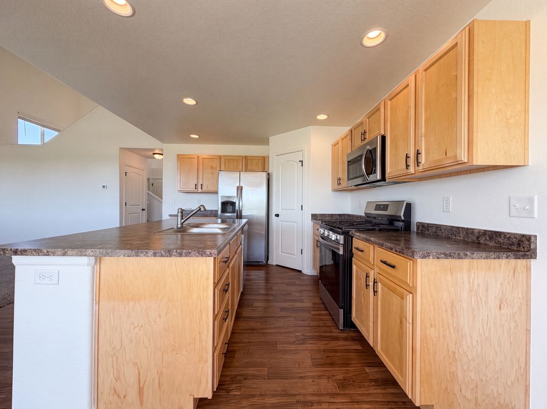 Photo 13 of 49 of 1726 Thrive Dr, Windsor, CO