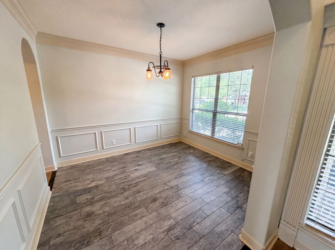 Photo 12 of 36 of 15822 Maple Shores Dr, Houston, TX