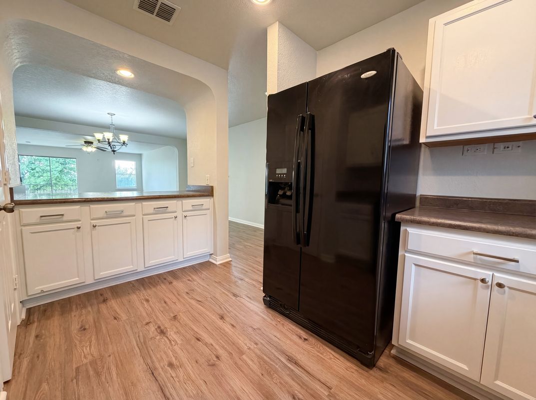 Photo 10 of 17 of 5708 Maxfli Dr, Schertz, TX