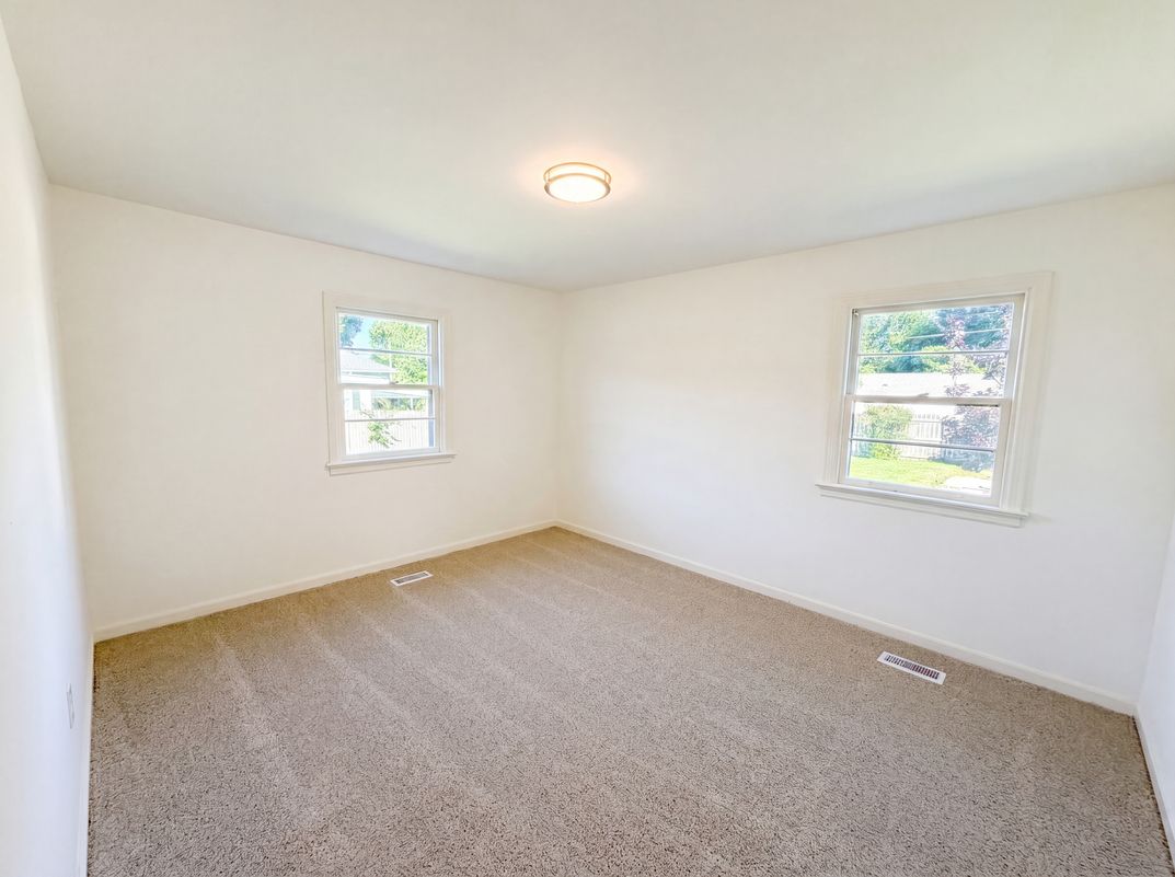 Photo 19 of 25 of 2205 Adair Dr, Knoxville, TN