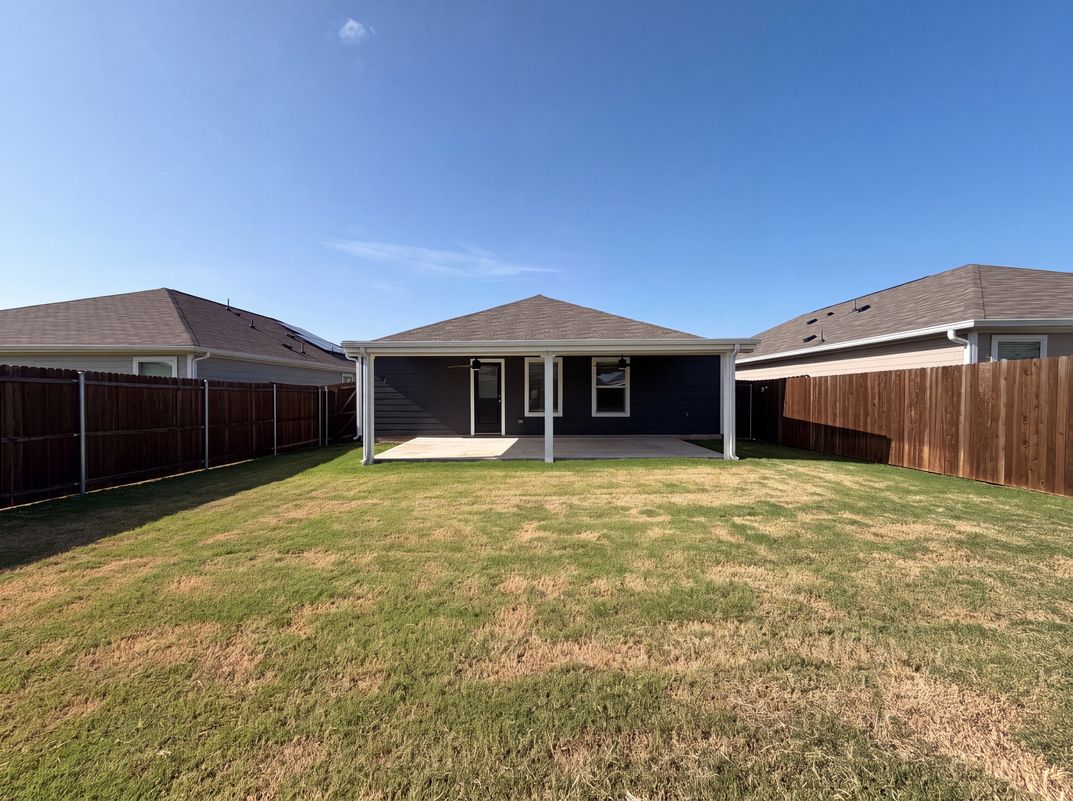 Photo 20 of 26 of 408 Riverside Dr, Princeton, TX
