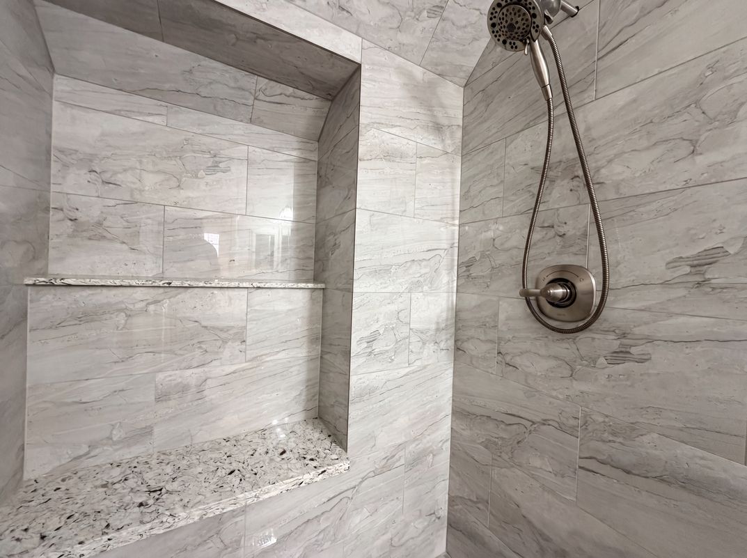 Photo 17 of 27 of 6335 Pavestone Ln, Las Vegas, NV