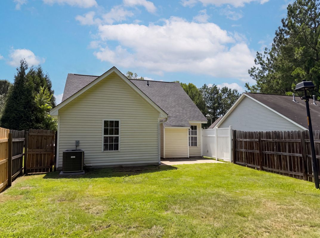 Photo 15 of 16 of 2025 Duke Adam St, Kannapolis, NC