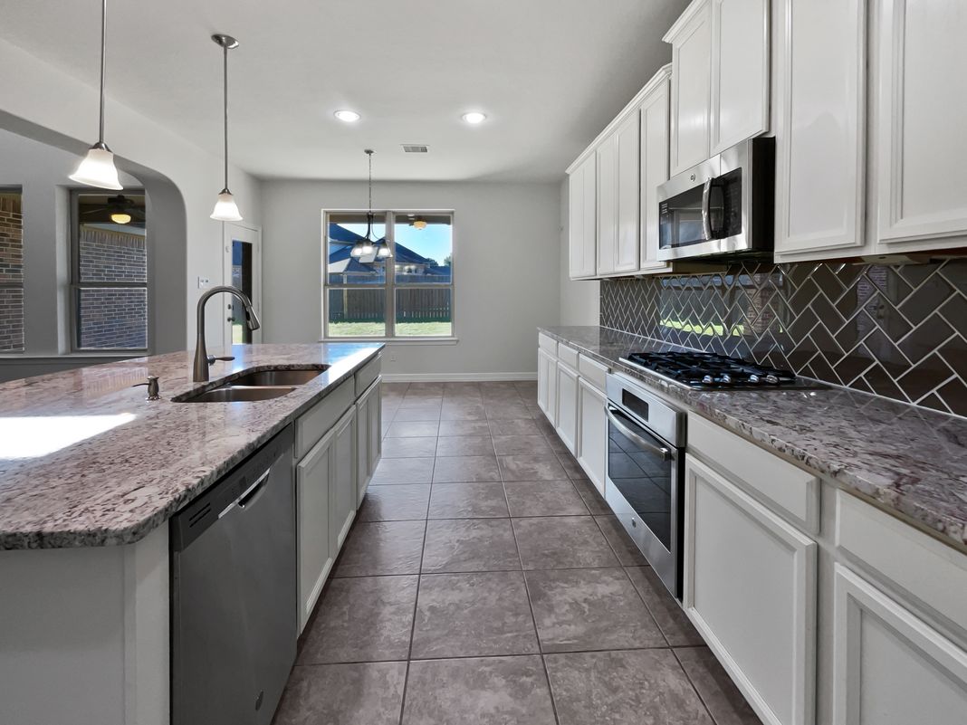 Photo 2 of 25 of 24518 Hartwick Falls Dr, Porter, TX