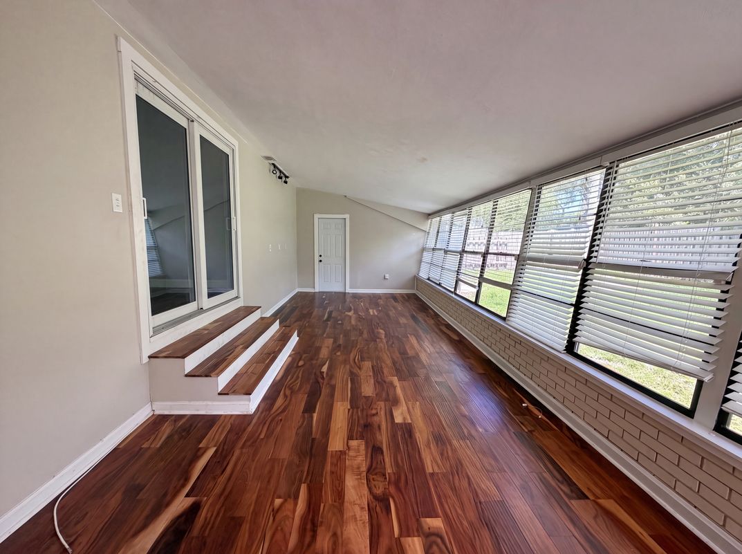 Photo 13 of 15 of 1521 W River Shore Way, Tampa, FL