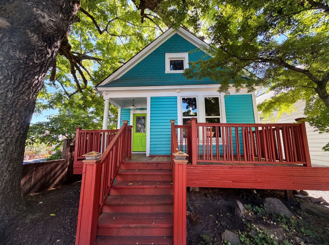 Property photo 1 of 3214 SE 9th Ave