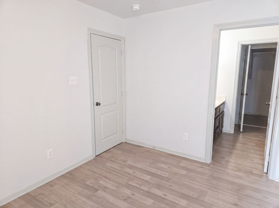 Photo 15 of 26 of 2116 S 6th St, McAllen, TX