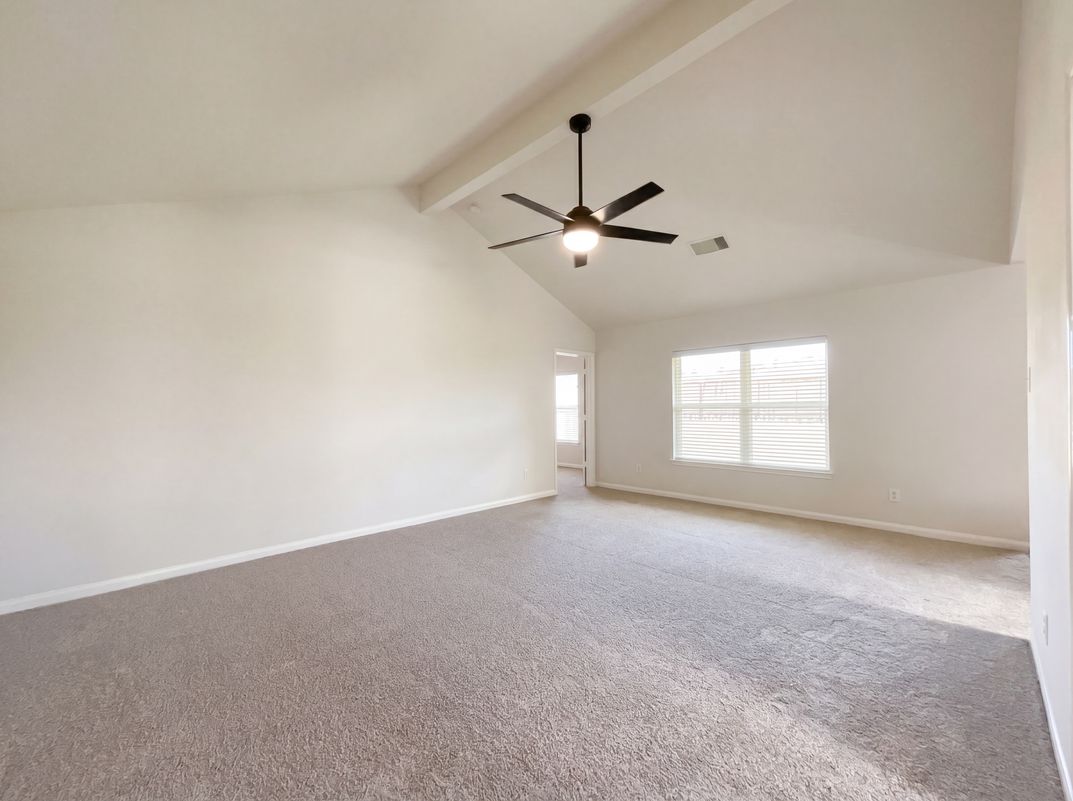Photo 6 of 16 of 8735 Hazel Rose Sky Dr, Humble, TX