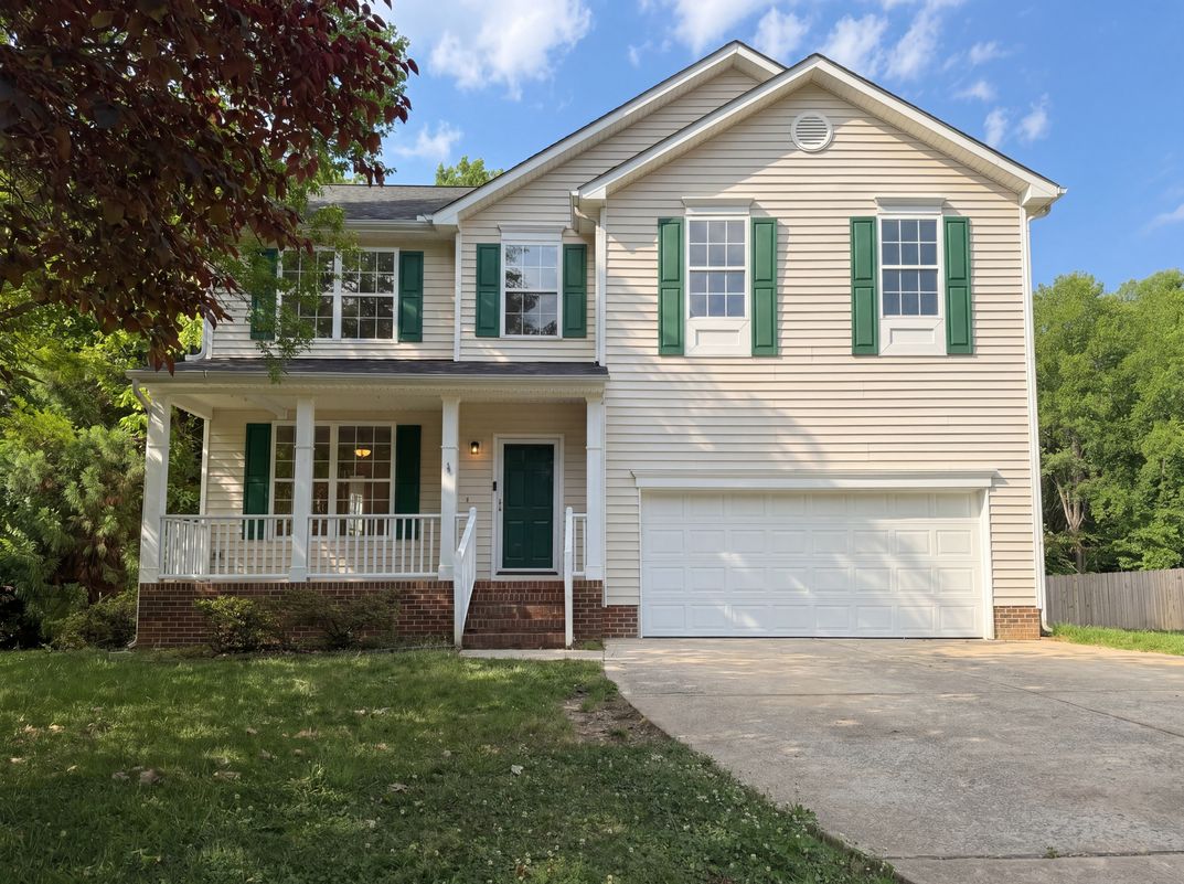Property photo 1 of 1116 Arbor Greene Dr