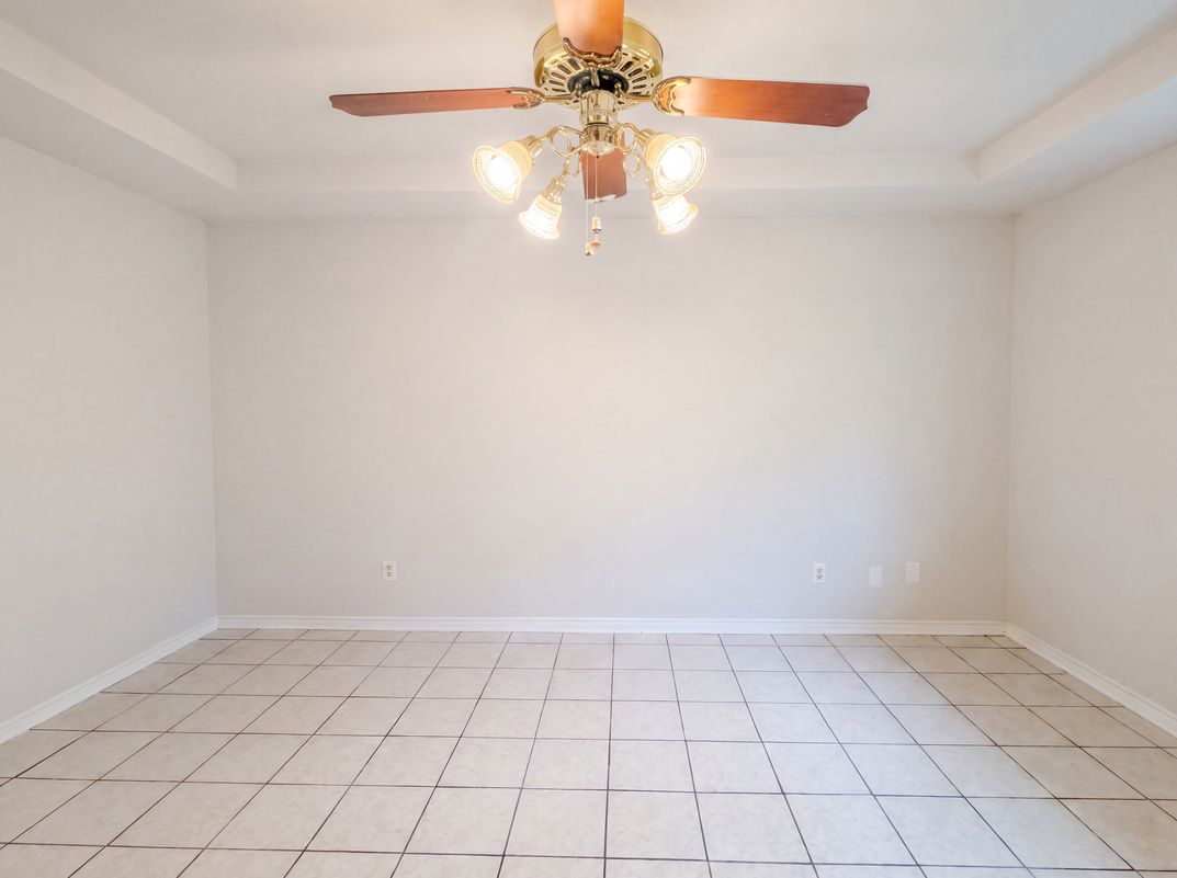 Photo 9 of 21 of 2604 Leo Dr, Garland, TX