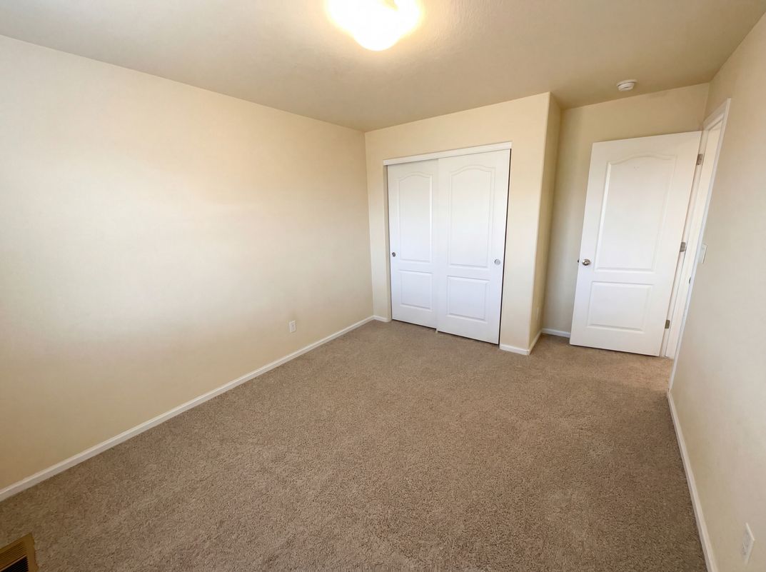 Photo 16 of 29 of 6334 N Ensenada Ct, Aurora, CO