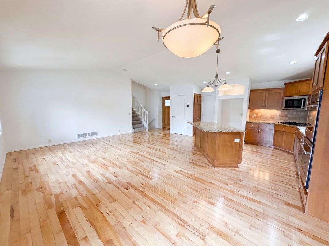 Photo 10 of 34 of 12754 Ibis St NW, Coon Rapids, MN