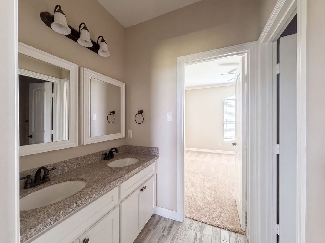 Photo 15 of 25 of 8580 Cedar Creek Ln, Greenville, TX