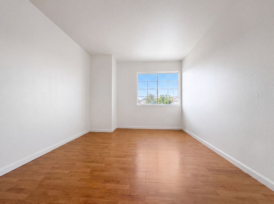 Photo 16 of 22 of 7504 Holloran Ct, Las Vegas, NV