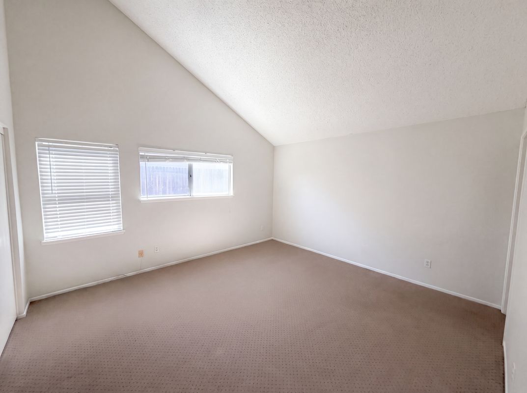 Photo 4 of 25 of 22864 Finch St, Grand Terrace, CA