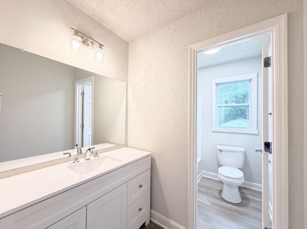 Photo 12 of 18 of 8822 Hunter Green Ln, Charlotte, NC