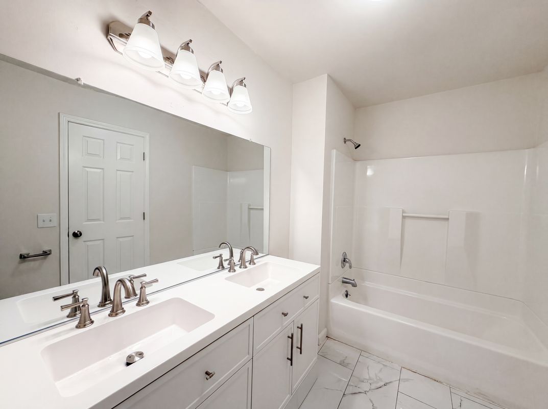 Photo 10 of 22 of 4023 Cavalier Dr, Murfreesboro, TN