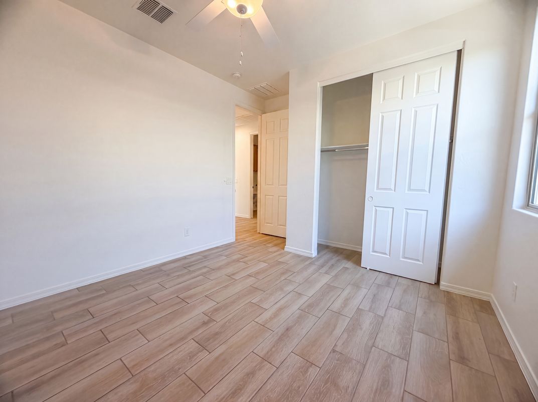 Photo 11 of 17 of 2831 W Rainbow Dr, San Tan Valley, AZ