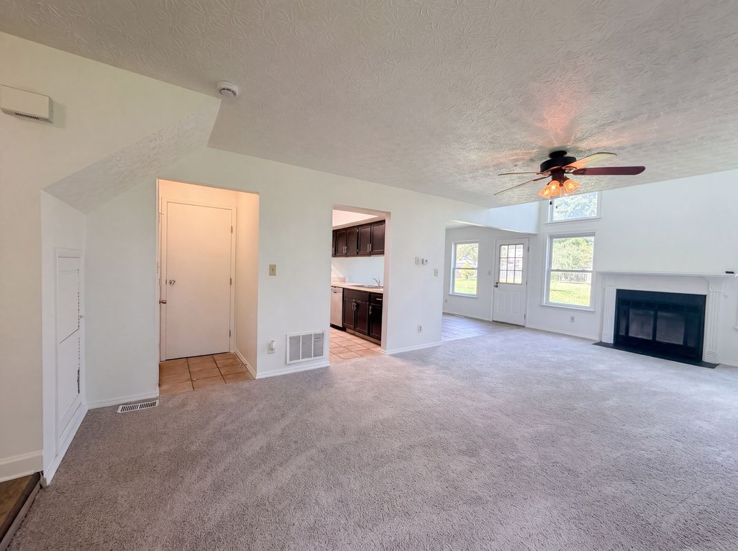 Photo 7 of 30 of 7761 Sagemeadow Ct, Columbus, OH