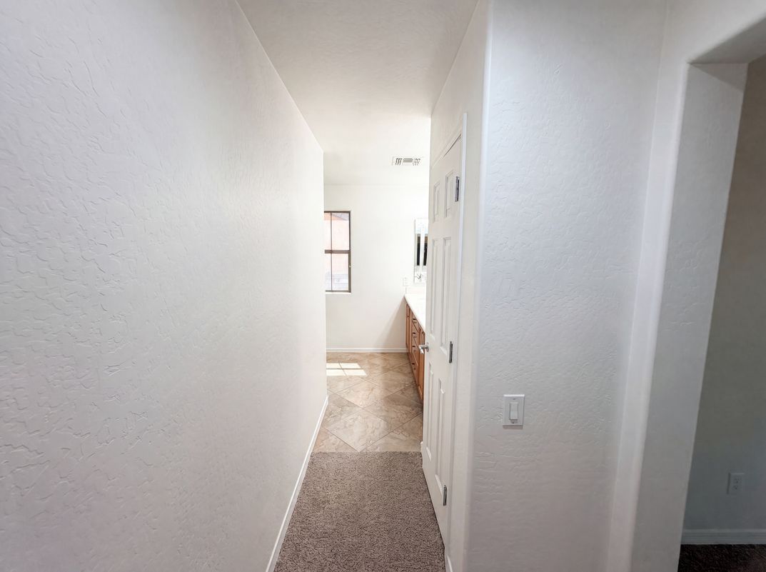 Photo 17 of 22 of 3968 E Melinda Dr, Phoenix, AZ