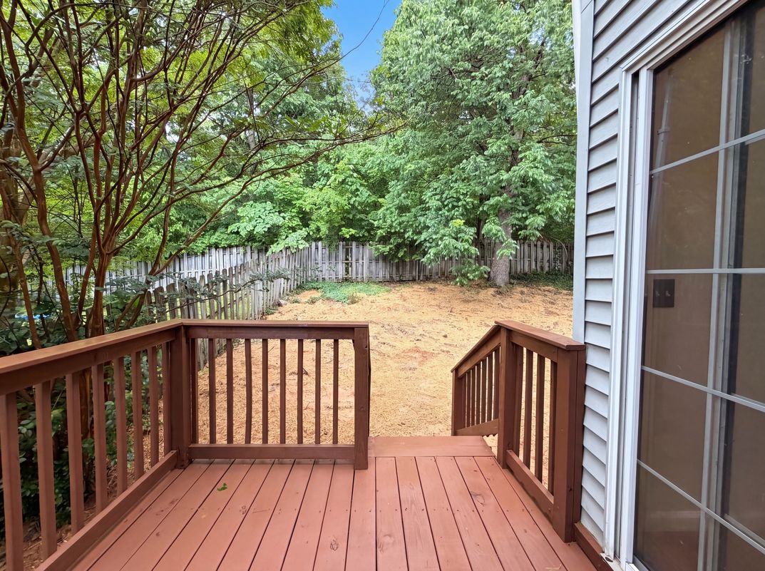 Photo 16 of 18 of 4046 Farmingham Woods Dr, Hermitage, TN
