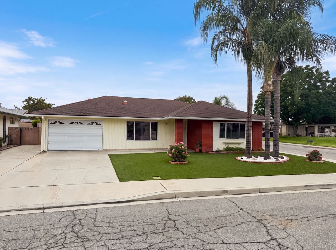 Property photo 1 of 601 Palomar Dr