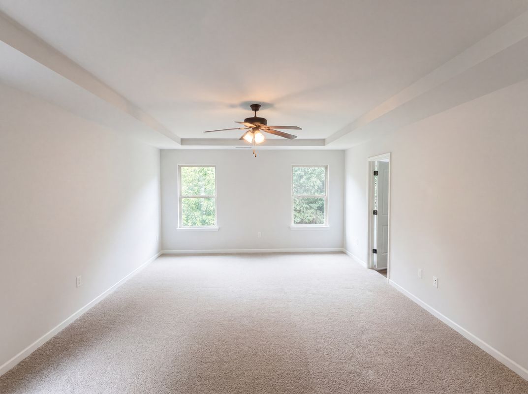 Photo 4 of 26 of 5053 Pioneer Pkwy, McDonough, GA