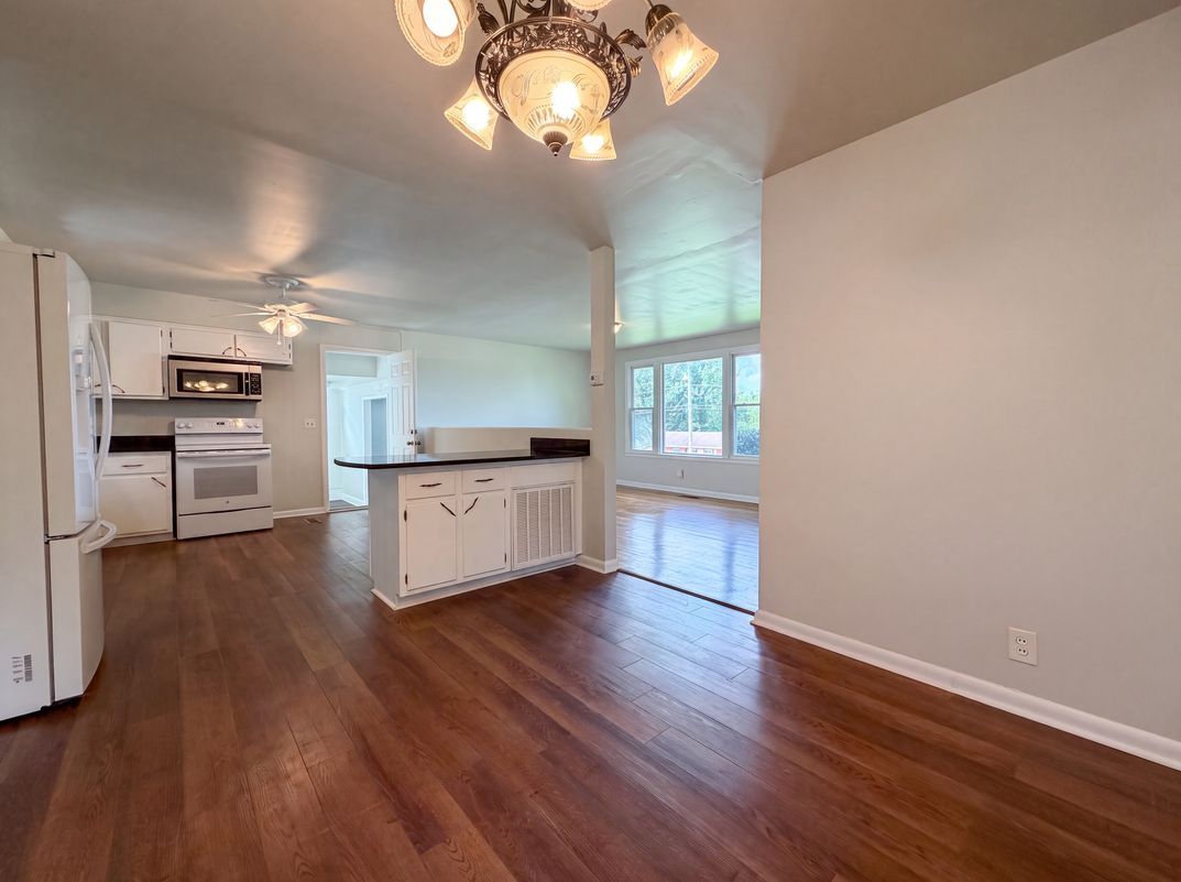 Photo 7 of 17 of 213 Bonnaridge Dr, Hermitage, TN