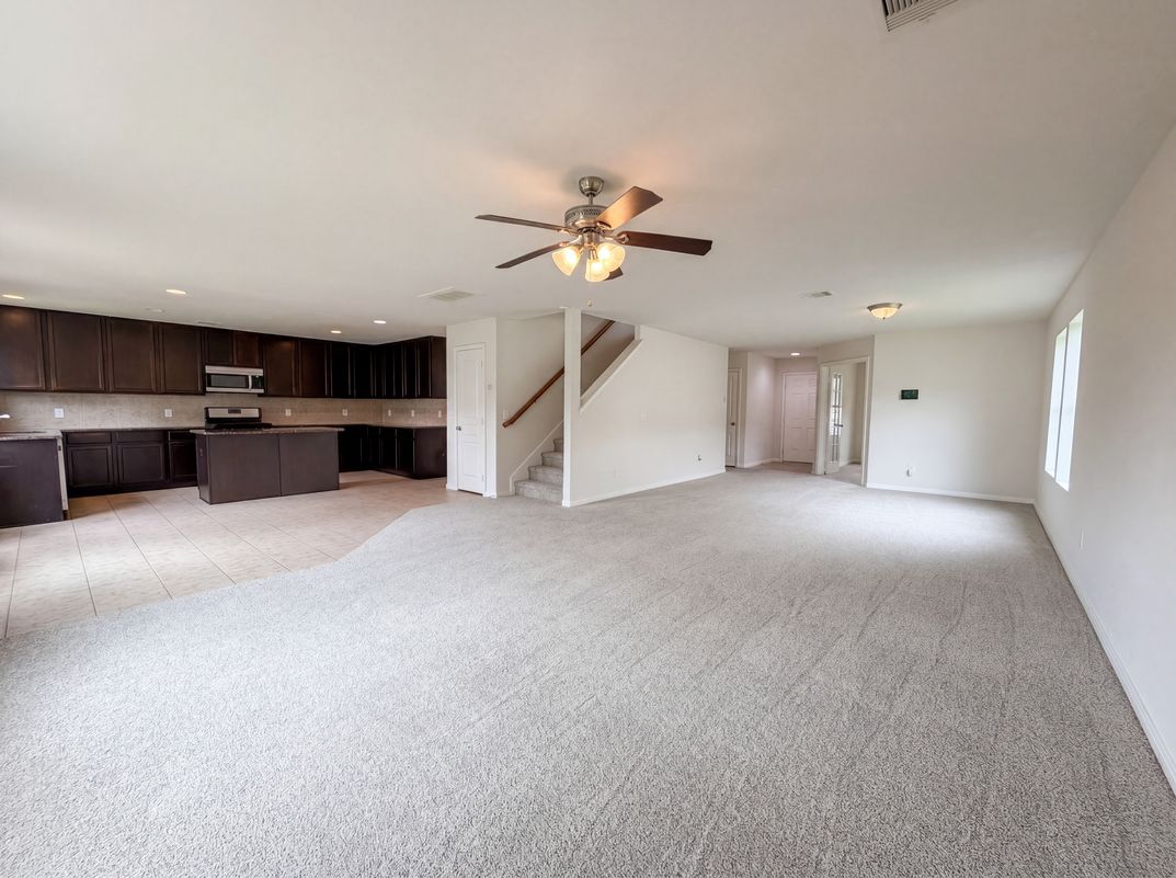 Property photo 3 of 847 Canyon Hill Ln