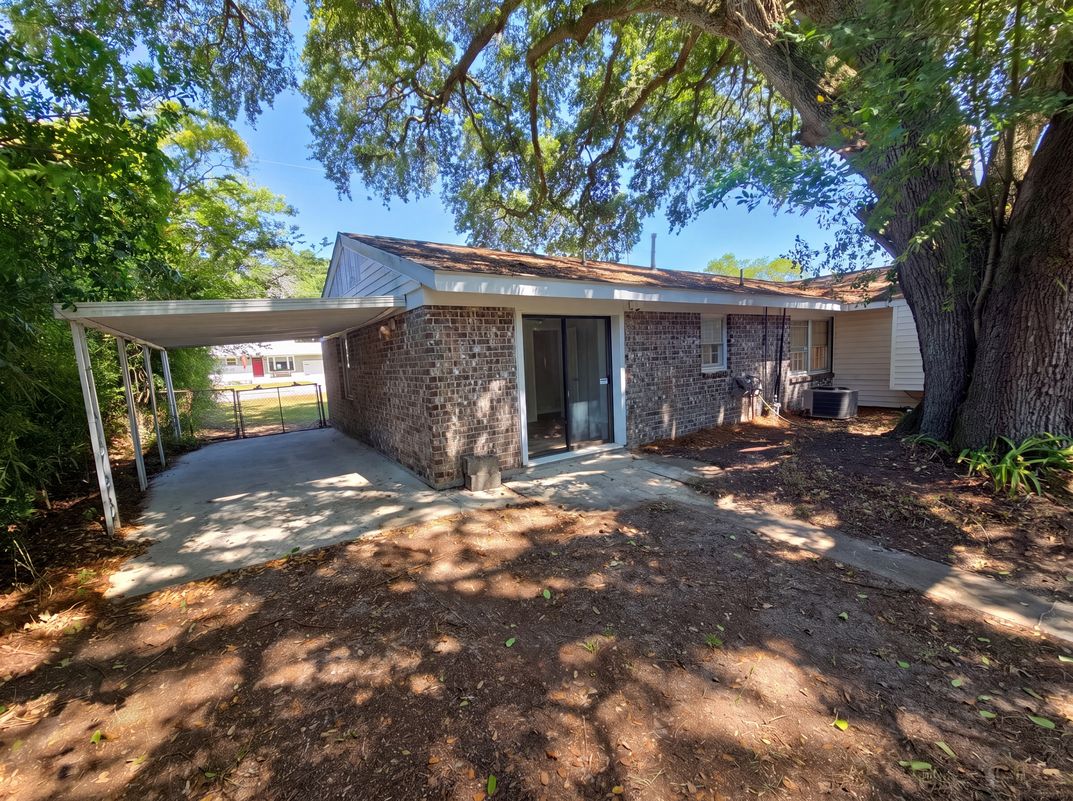 Photo 26 of 27 of 1610 Battery Creek Rd, Beaufort, SC