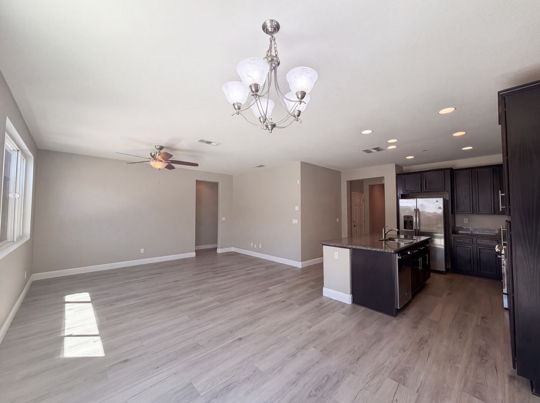 Photo 3 of 45 of 4812 Ice Age Way, Elk Grove, CA