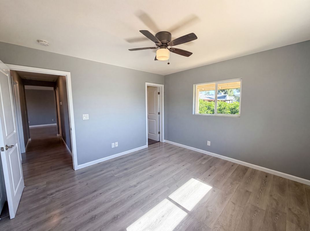 Photo 19 of 24 of 3713 Ripley St, Sacramento, CA
