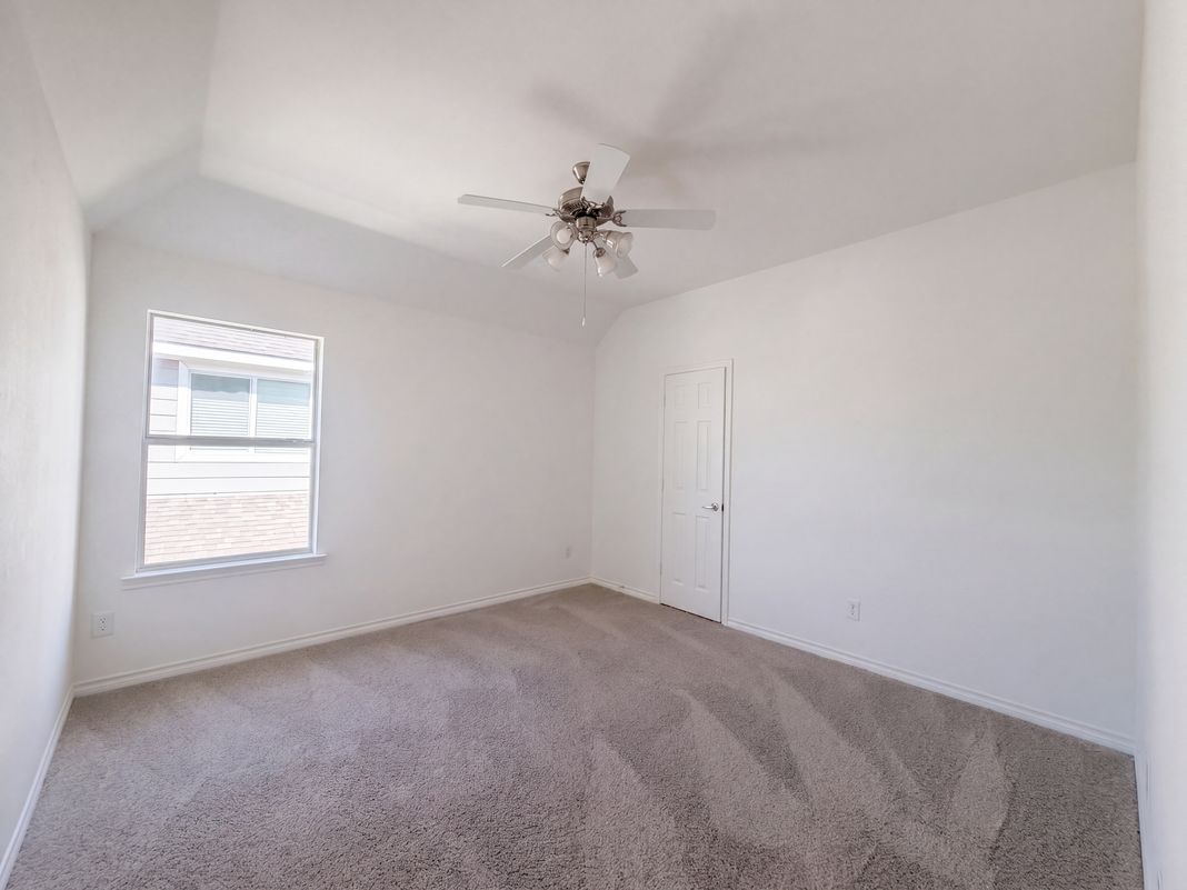 Photo 14 of 20 of 1232 Spanish Moss Dr, Savannah, TX