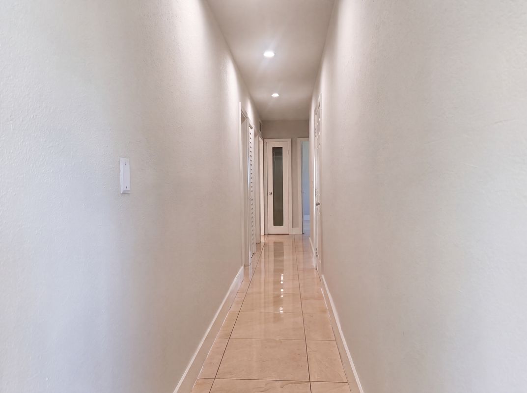 Photo 12 of 22 of 6200 SW 109th Ave, Miami, FL