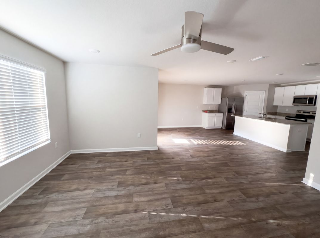 Photo 9 of 15 of 7453 Brompton Dr, Foley, AL