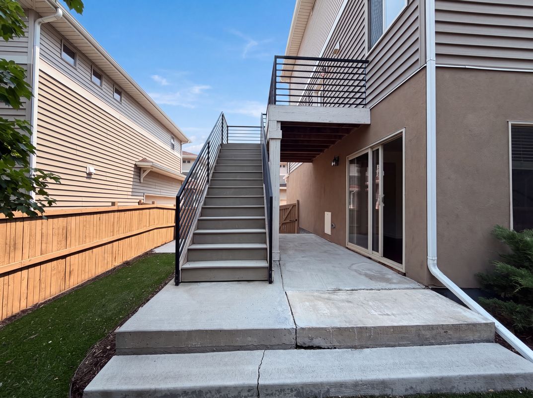 Photo 5 of 24 of 4404 Elegant St, Castle Rock, CO