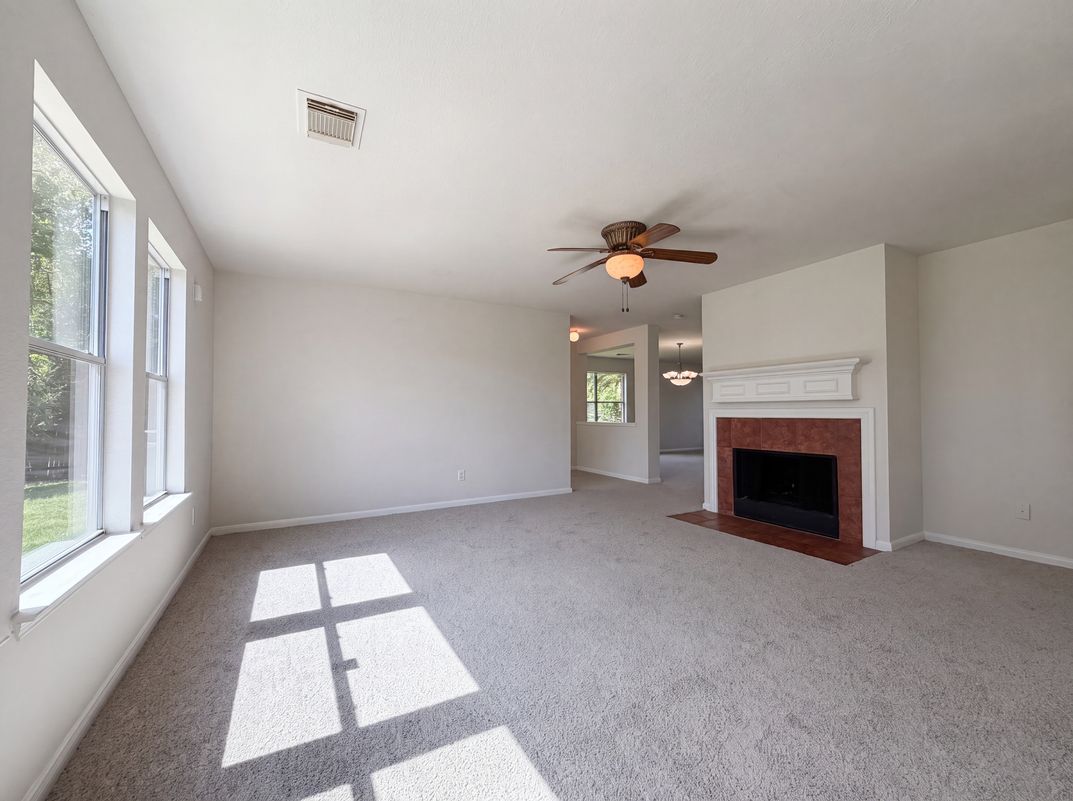 Property photo 3 of 16519 Eaglewood Shadows Dr