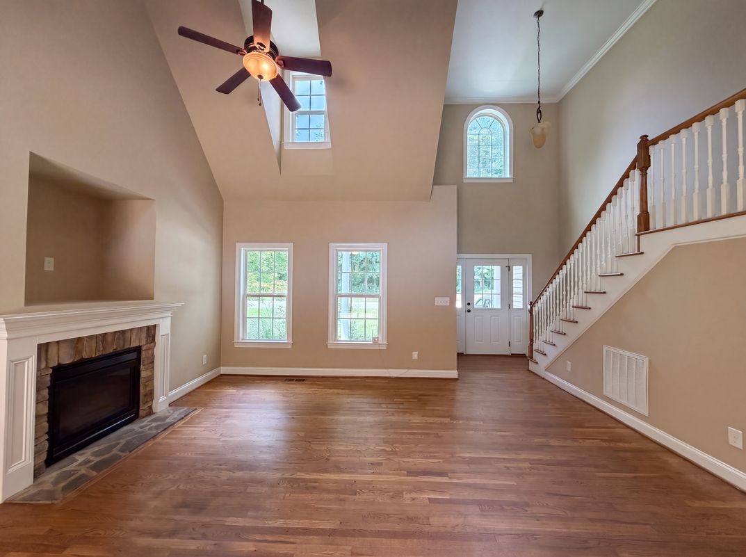 Photo 3 of 25 of 5474 Alamo Dr, Winston Salem, NC