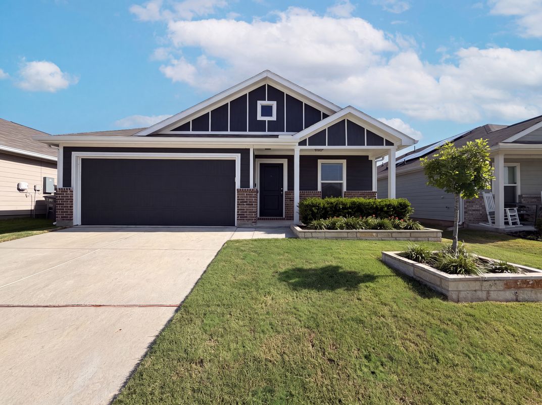 Photo 23 of 26 of 408 Riverside Dr, Princeton, TX