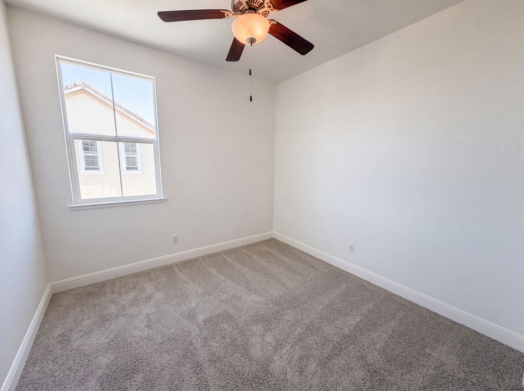 Photo 13 of 30 of 10801 Portico Cir, Rancho Cordova, CA