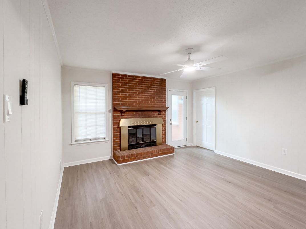Property photo 3 of 4803 Priscilla Ave
